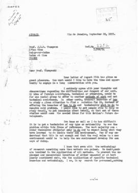 CBPE_m206p01 - Correspondência sobre Disponibilidade do Professor J. W. R. Thompson, para Trabalh...
